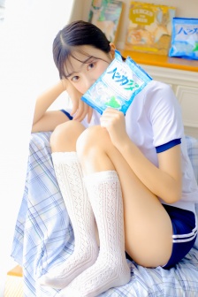 逃离克隆岛
